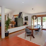 Semesterbostad Liiiving In | Countryside Pool House