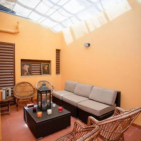 Liiiving In | Countryside Pool House Casa vacanze