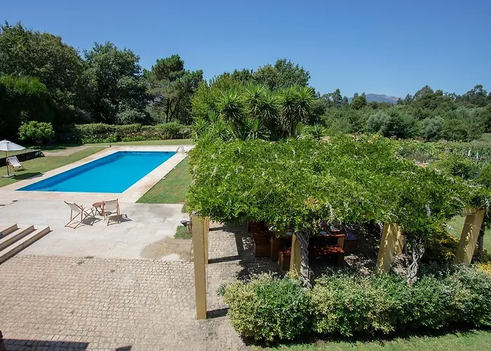 Liiiving In | Countryside Pool House Дом отдыха *