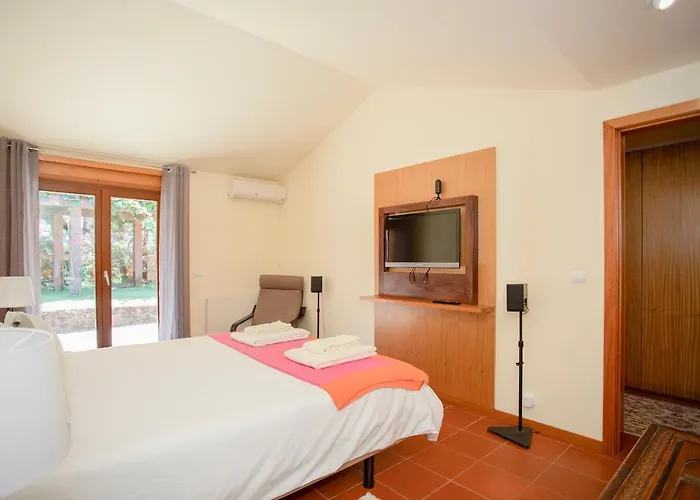 Tatil Evi Liiiving In | Countryside Pool House Caminha