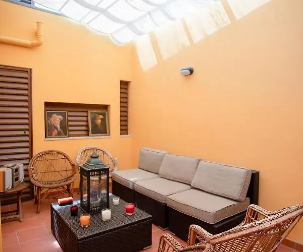 Liiiving In | Countryside Pool House Tatil Evi