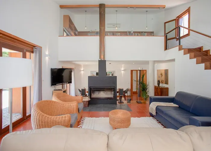 Liiiving In | Countryside Pool House Tatil Evi