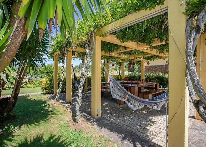 Liiiving In | Countryside Pool House