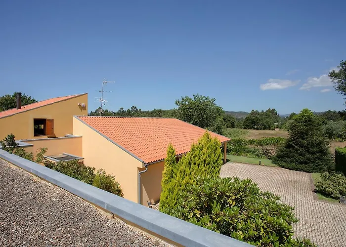 Liiiving In | Countryside Pool House