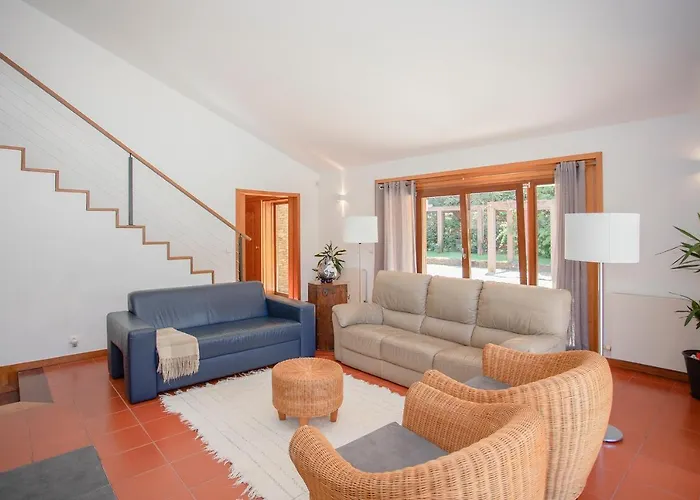 Liiiving In | Countryside Pool House Tatil Evi Caminha