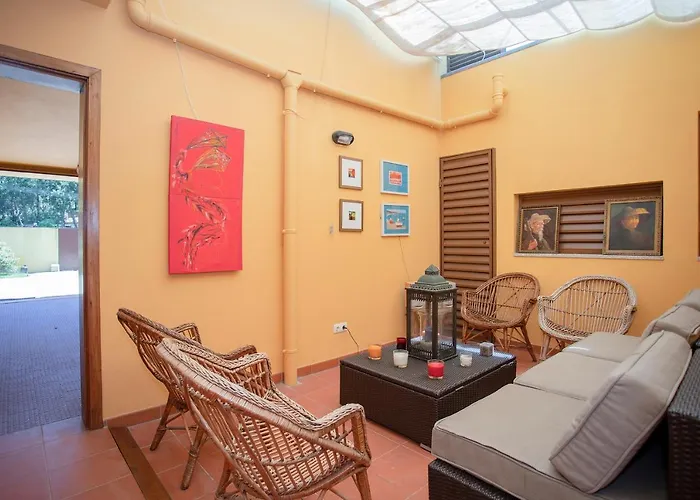 Tatil Evi Liiiving In | Countryside Pool House