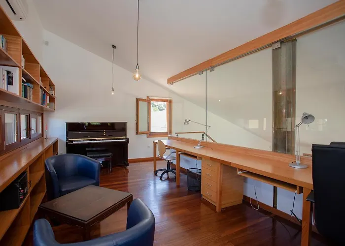 Tatil Evi Liiiving In | Countryside Pool House *