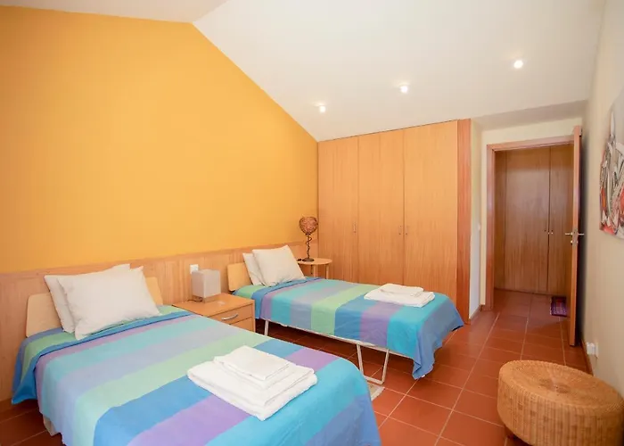 Tatil Evi Liiiving In | Countryside Pool House *