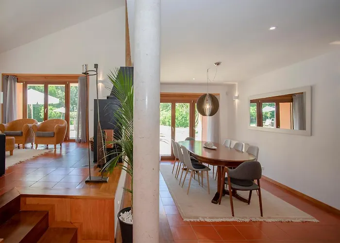 Tatil Evi Liiiving In | Countryside Pool House